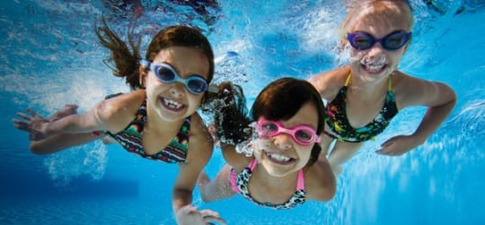 Berenang