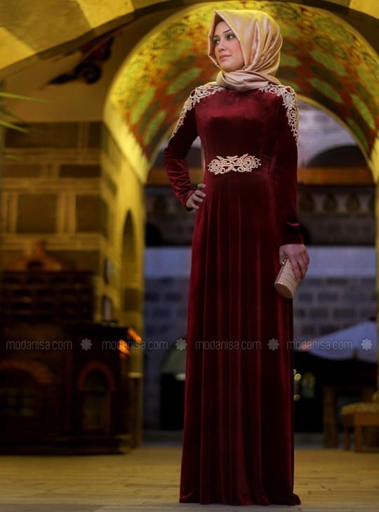 Contoh baju pesta muslim 2