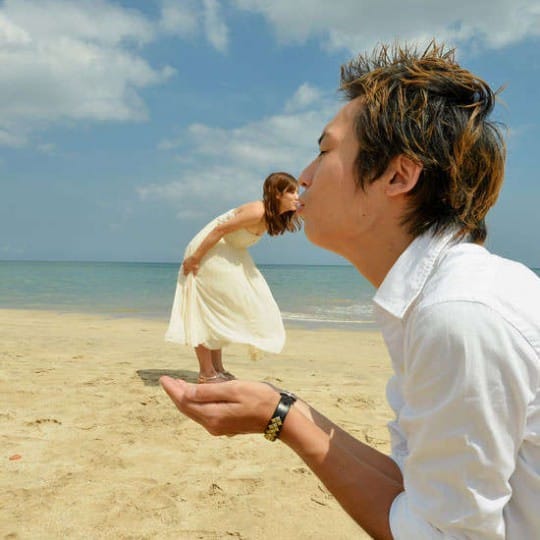 Bali photo wedding trick