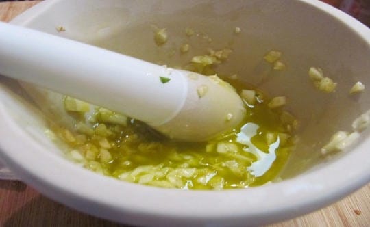 Parutan bawang putih