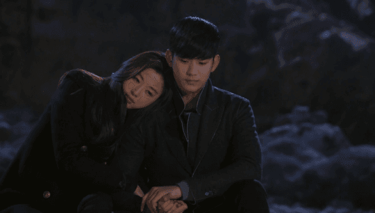 Semua pasangan ingin dimanja